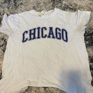 Women’s H&M Chicago tshirt!